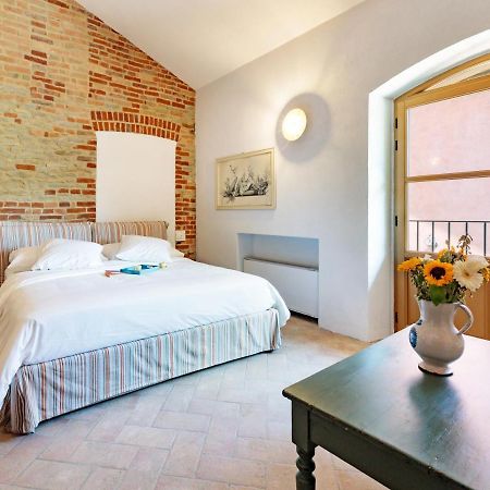 Tenuta Miranda Cassinasco Bagian luar foto