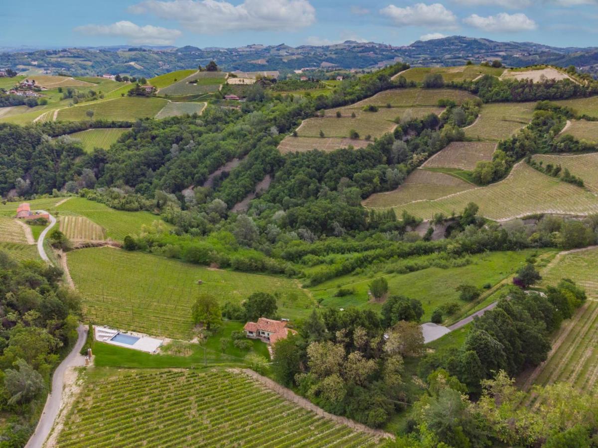 Tenuta Miranda Cassinasco Bagian luar foto
