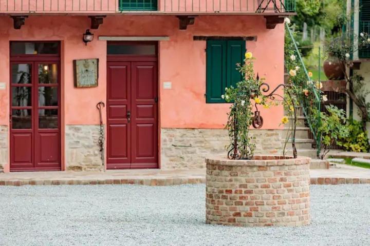 Tenuta Miranda Cassinasco Bagian luar foto